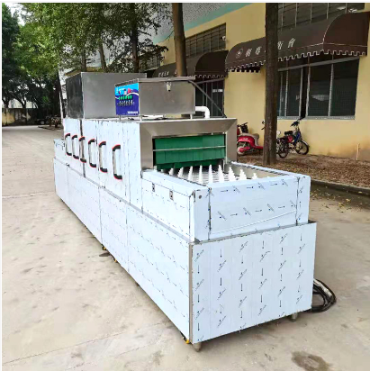 近年來食堂洗碗機(jī)為何備受歡迎？